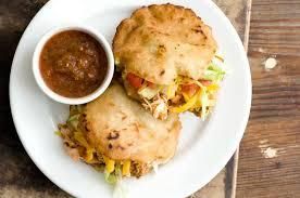 Pollo Gorditas